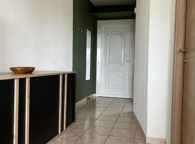 Appartement Superbe En Avec Piscine Proche